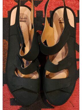 NEW Clark's Black Adjustable Strap Sandals Womens Cushion Soft US 9 M